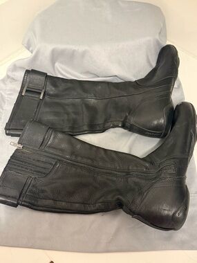 DKNY Black Leather Knee-High Riding Boots with Side Zippers. Size 8.5